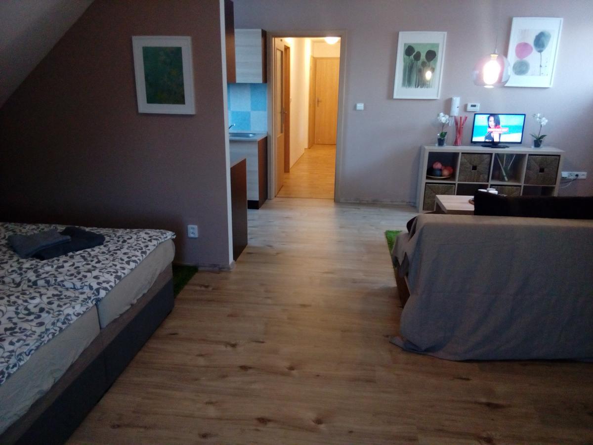 Hostinské pokoje U Kulináře Domažlice Exterior foto